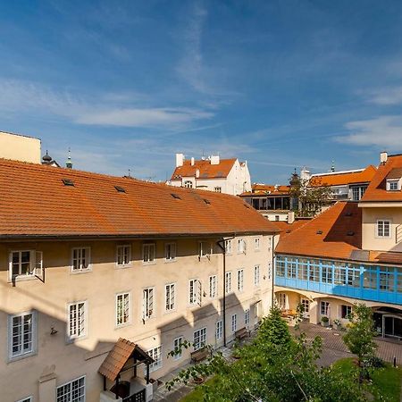 Apt Near Old Town Prague By Michal&Friends Bagian luar foto
