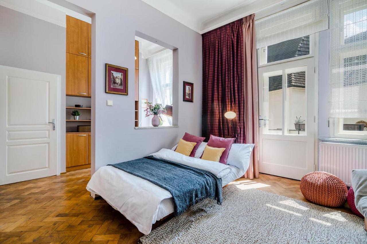 Apt Near Old Town Prague By Michal&Friends Bagian luar foto